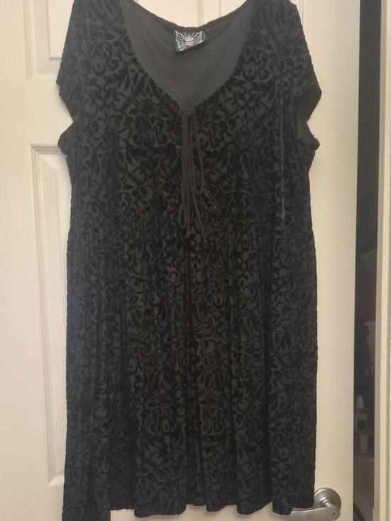 Killstar Dresses & Skirts - Killstar Black Velvet Burnout Dress